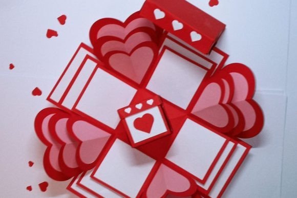 Triple Heart Box with Three Layer Explosion and Gift Box